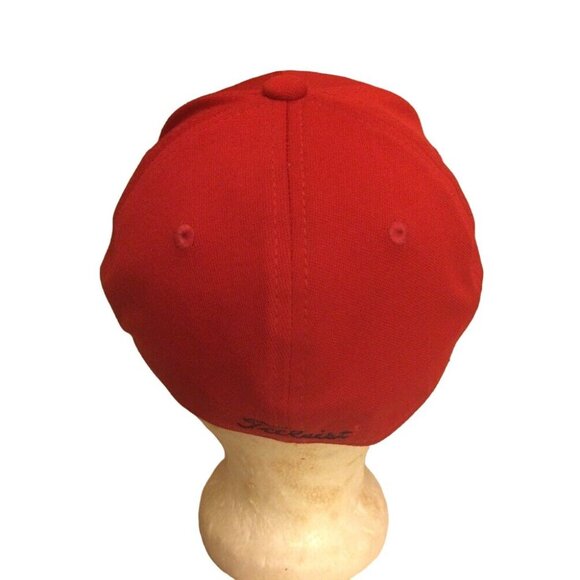 Titleist Red Golf Cap S/M Titleist Logo Embroidered Adjustable Fit Comfortable L - Picture 2 of 6